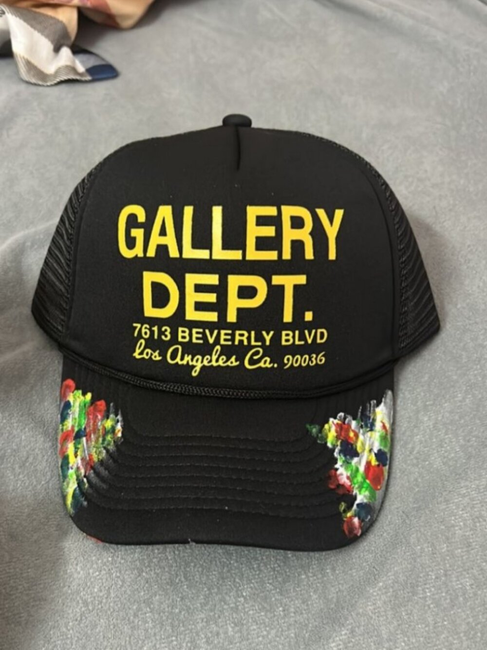 Gallery dept hat